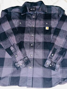 Carhartt Men’s Black & Gray Plaid Button-Up Shirt size Large like new!
